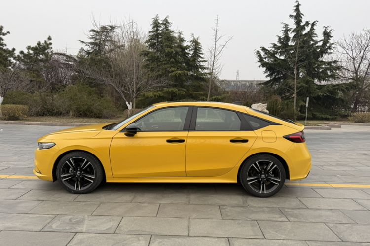 Used Honda Integra 2023 HATCHBACK 240TURBO CVT Phantom Night Deluxe Edition Exterior 4