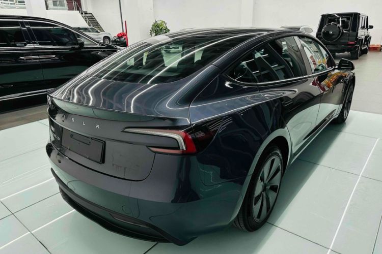 Used Tesla Model 3 2023 Rear-Wheel-Drive Version