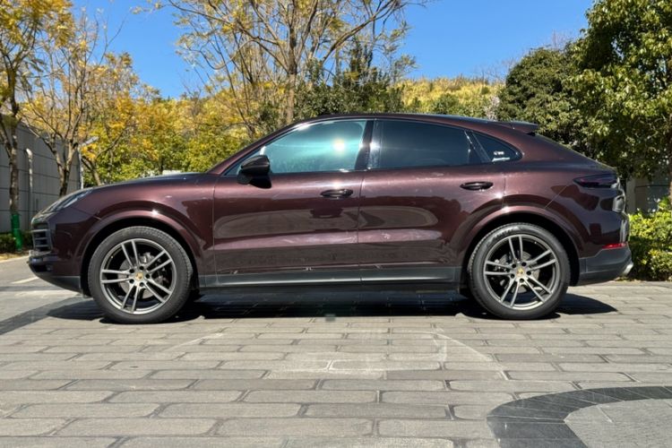Used Porsche Cayenne 2019 Cayenne Coupé 3.0T
