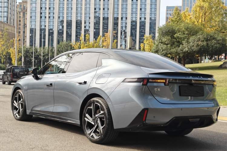 Used Lynk & Co 07 2024 EM-P 126 Long-Range Ultra