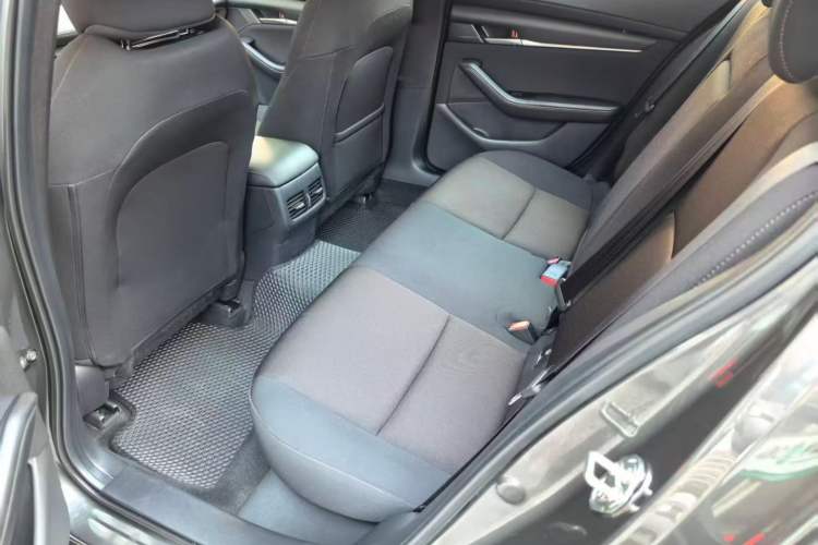 Used Mazda Mazda 3 Axela 2021 2.0L Automatic Zhiqing Edition
