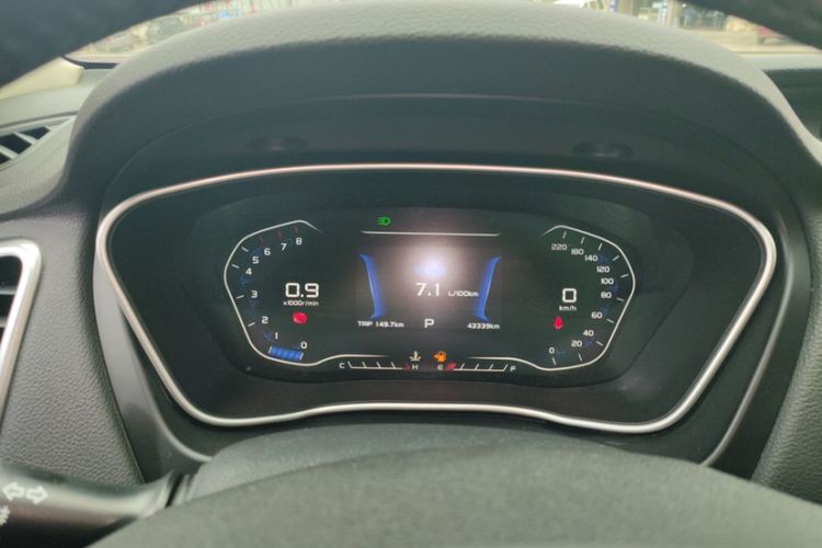 Used Geely Auto Vision X6 2018 1.4T CVT 4G Connected Flagship Edition