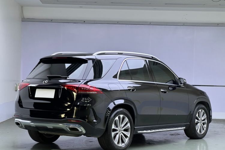 Used Mercedes-Benz GLE 2023 GLE 350 4MATIC Stylish Model Exterior 4