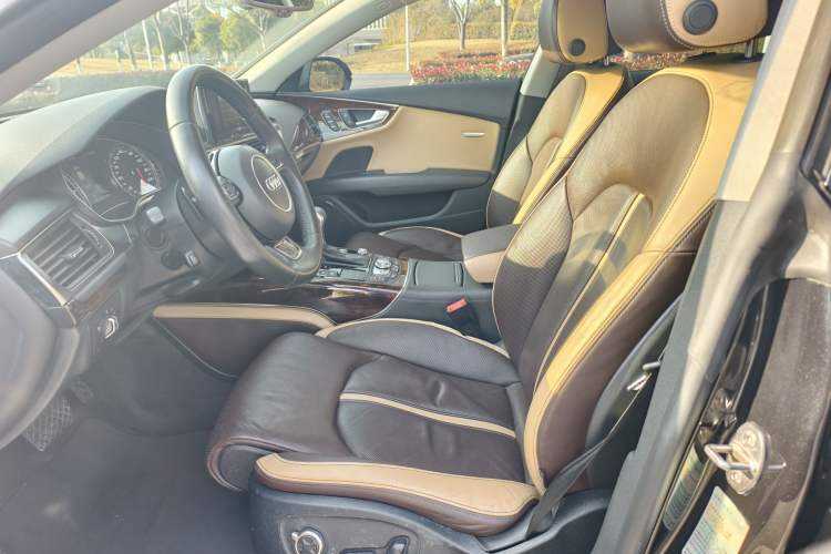 Used Audi A7 2014 50 TFSI quattro Comfort Model