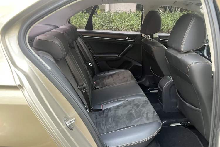 Used Volkswagen Bora 2016 230TSI DSG Luxury Version