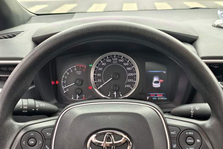 Used Toyota Levin 2019 185T CVT Luxury Edition China VI Standard
