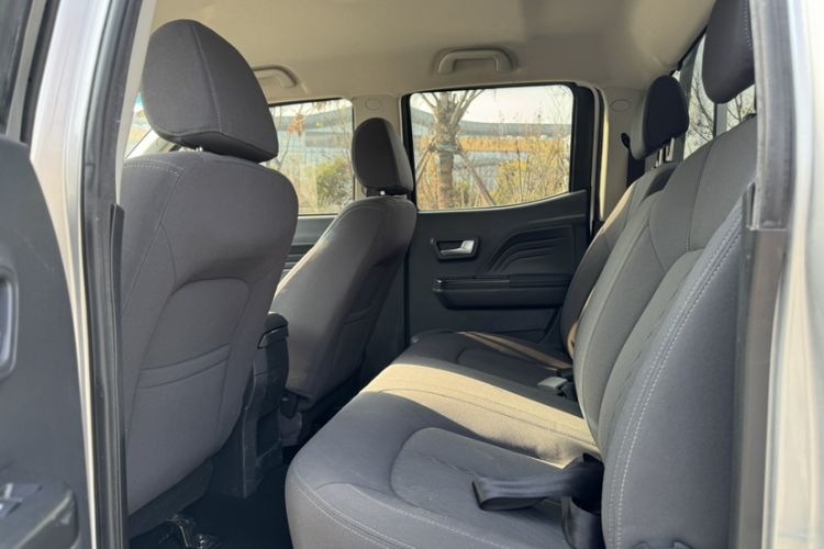 Used Great Wall Wingle 7 2021 2.0T Diesel Two-Wheel Drive Value Edition Big Double GW4D20M
