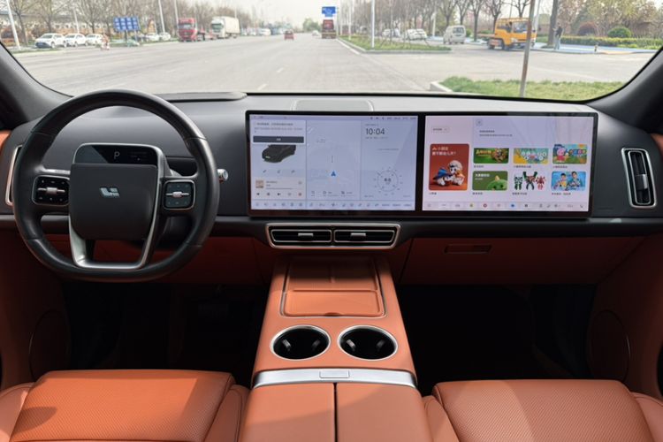 Used Li Auto L8 2023 Pro Model
