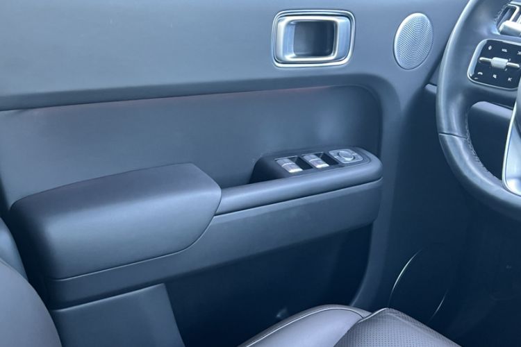 Used Li Auto L8 2023 Max model Interior 10