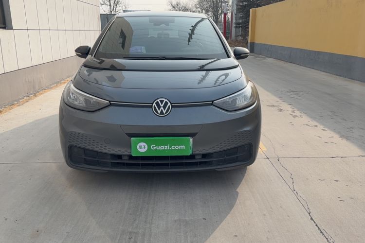 Used Volkswagen ID.3 2023 Pure Smart Edition