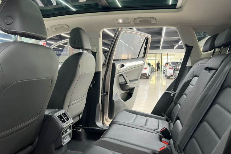 Used Volkswagen Tayron 2019 Teramont Edition 280TSI Two-Wheel Drive Luxury Model China VI Standard