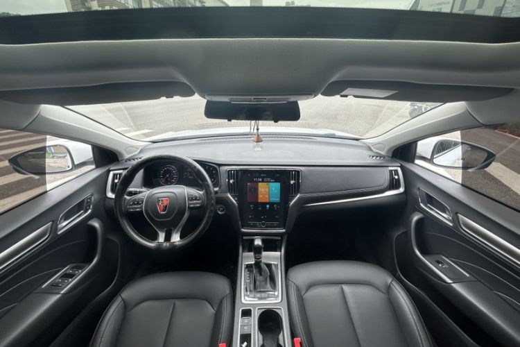 Used Roewe i6 2020 PLUS 1.6L CVT 4G Connected Glory Flagship Edition
