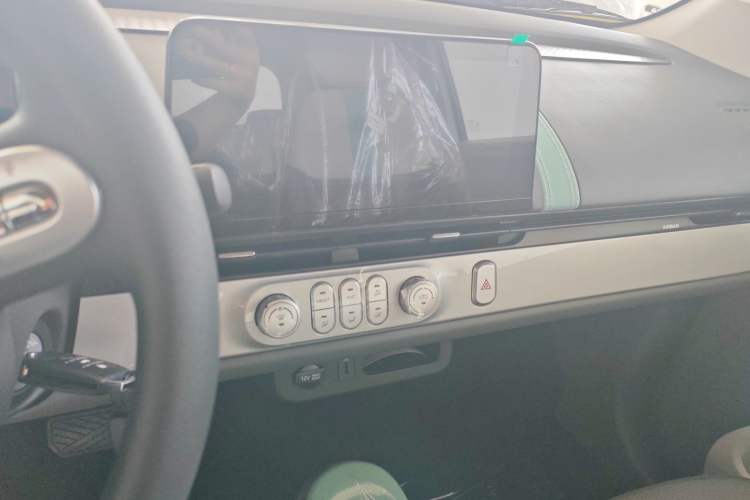 Used CHANGAN Lumin 2024 130km Qingyue Version
