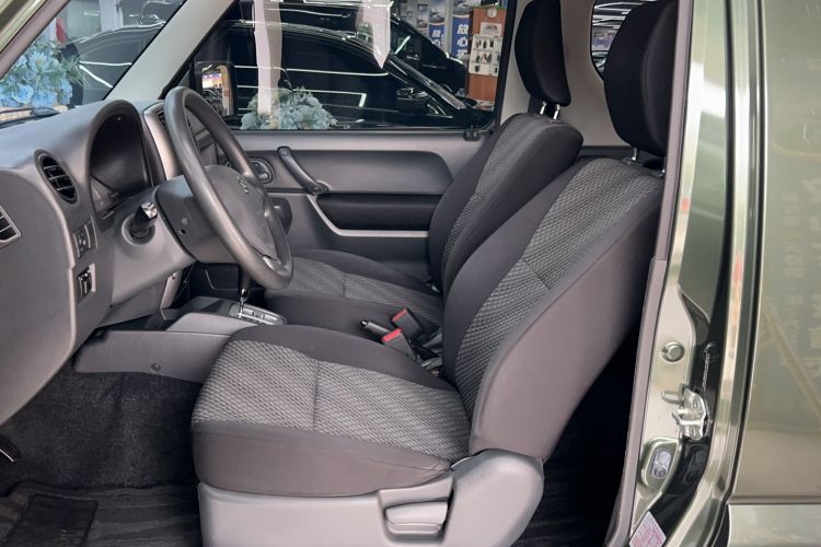 Used Suzuki Jimny 2015 1.3 AT JLX