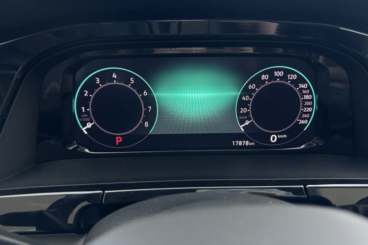 Used Volkswagen Teramont 2023 380TSI Four-Wheel Drive Prestige Flagship Edition Odometer Close Up