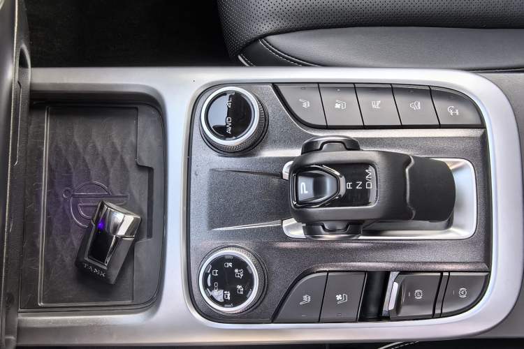 Used Tank 300 2021 City Edition 2.0T—Truly Stylish