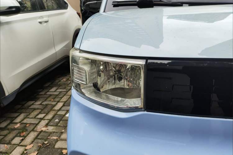 Used Wuling Hongguang MINIEV 2020 Enjoyment Model Lithium Iron Phosphate Exterior 4