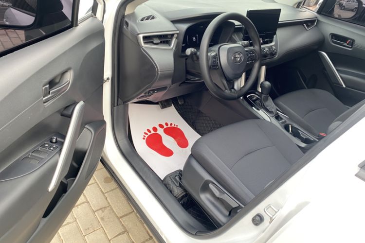 Used Toyota Corolla Cross 2023 2.0L Pioneer Edition
