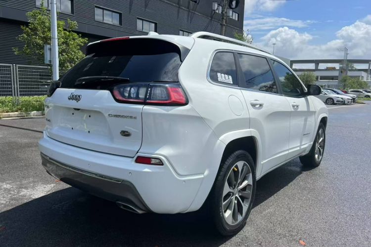 Used Jeep Cherokee 2019 2.0T Four-Wheel Drive All-Round Version China VI