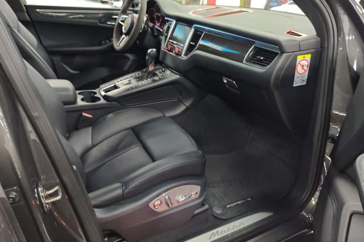 Used Porsche Macan 2016 Macan 2.0T