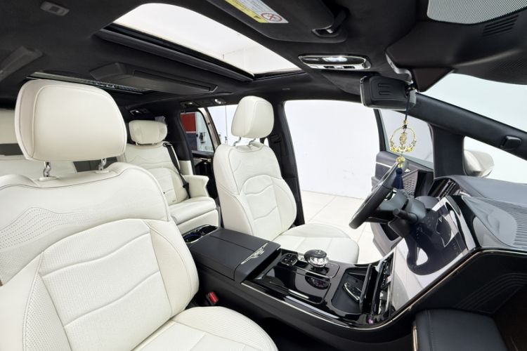 Used GAC Trumpchi M8 2023 Zongshi Series Dual-Motor YuZun Edition