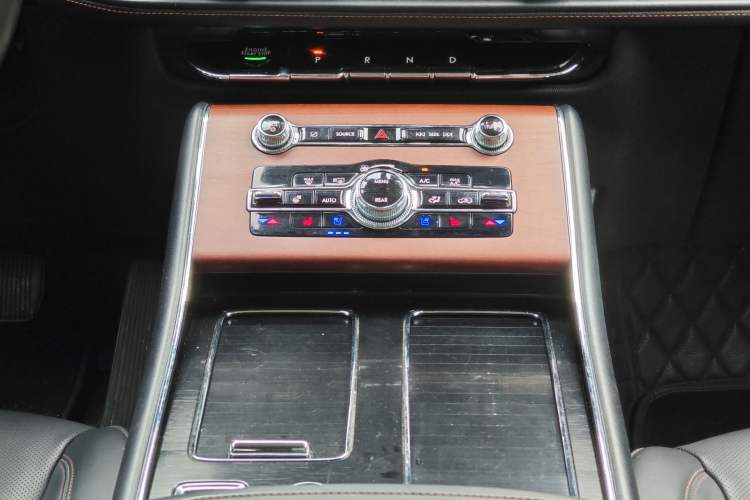 Used Lincoln Aviator 2020 3.0T V6 Four-Wheel Drive Premium Edition