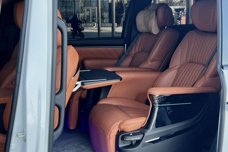 Used GAC Trumpchi M8 2025 Zongshi Series Super Hybrid Edition Interior 5