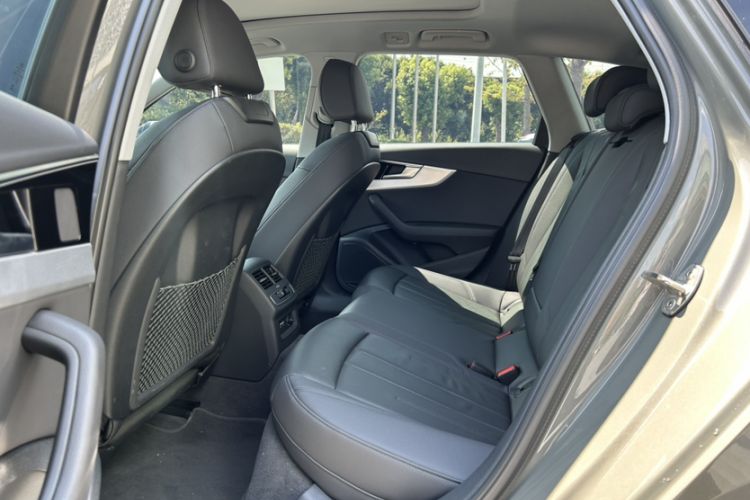 Used Audi A4 2023 Avant 40 TFSI Fashionable and Dynamic Model
