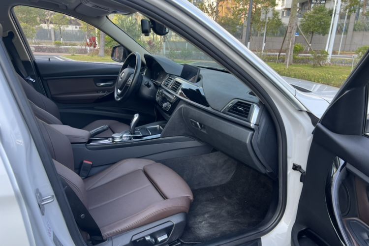 Used BMW 3 Series 2019 320Li Fashion Model
