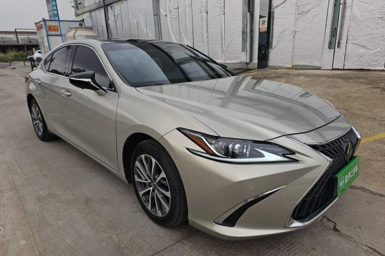 Used Lexus ES 2022 200 Excellence Edition Exterior 3