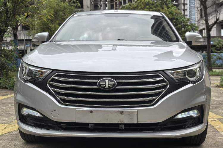 Used Bestune B30 2016 1.6L manual luxury version
