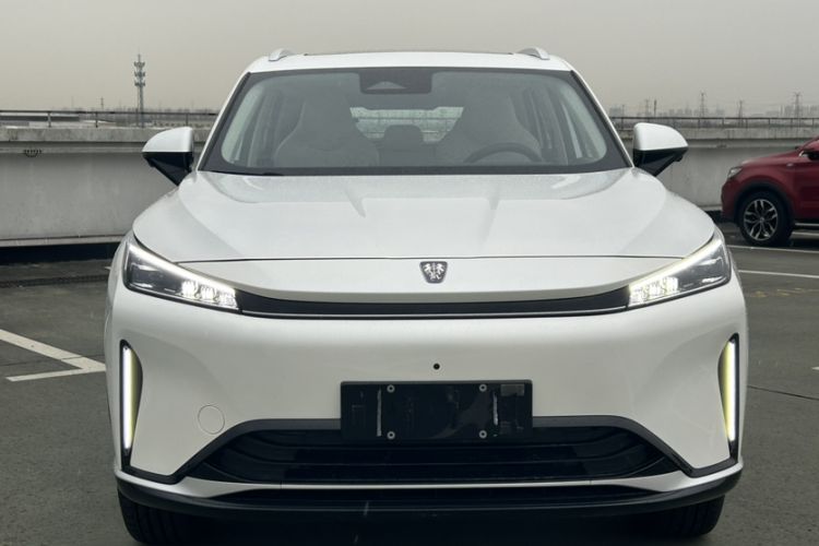 Used Roewe D5X DMH 2024 135 Tech Edition