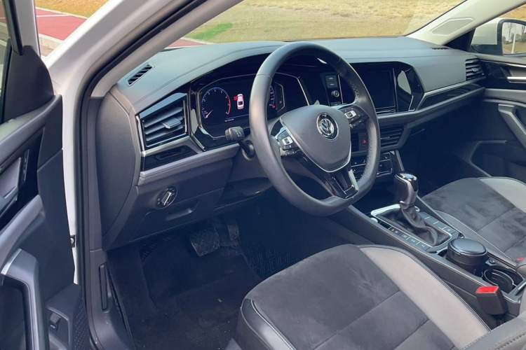 Used Volkswagen Sagitar 2019 280TSI DSG Luxury Version China VI Standard