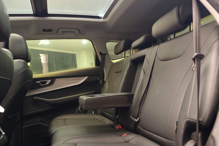 Used Chery Tiggo 8 PLUS 2021 290TGDI DCT Haoting Edition
