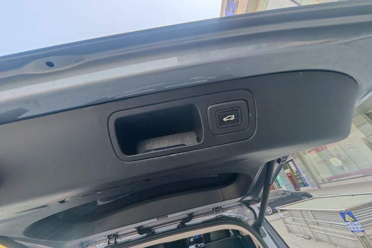 Used Roewe iMAX8 2021 400TGI Flagship Edition