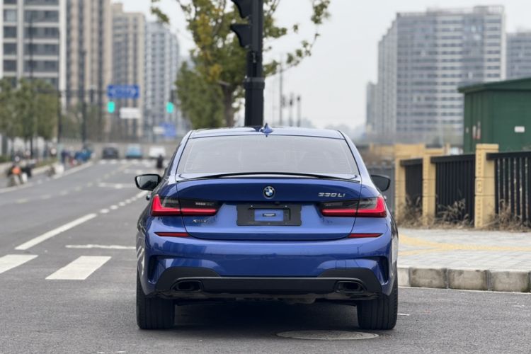 Used BMW 3 Series 2022 Restyled 330Li xDrive M Sport Night Edition Package Exterior 3