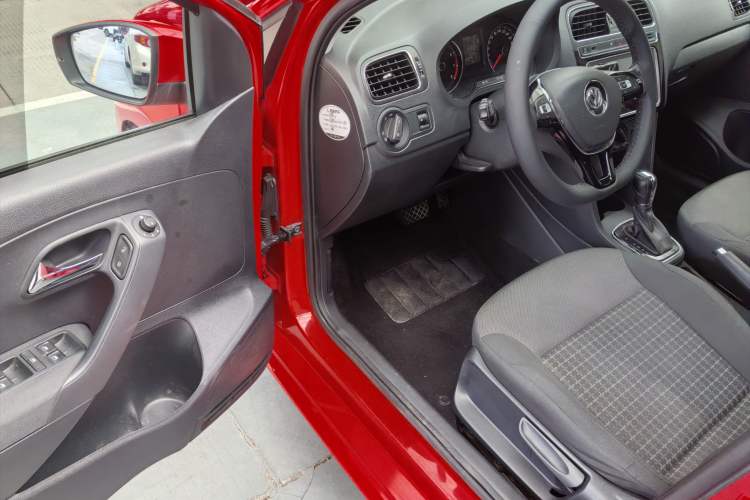 Used Volkswagen Polo 2018 1.5L Automatic Enjoyment Model Exterior 8