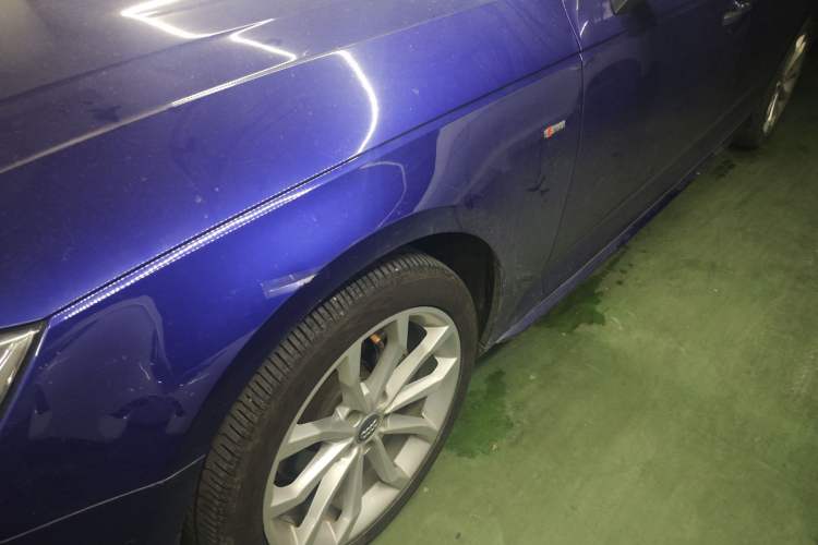 Used Audi A4L 2019 40 TFSI Ambition China VI Exterior 3