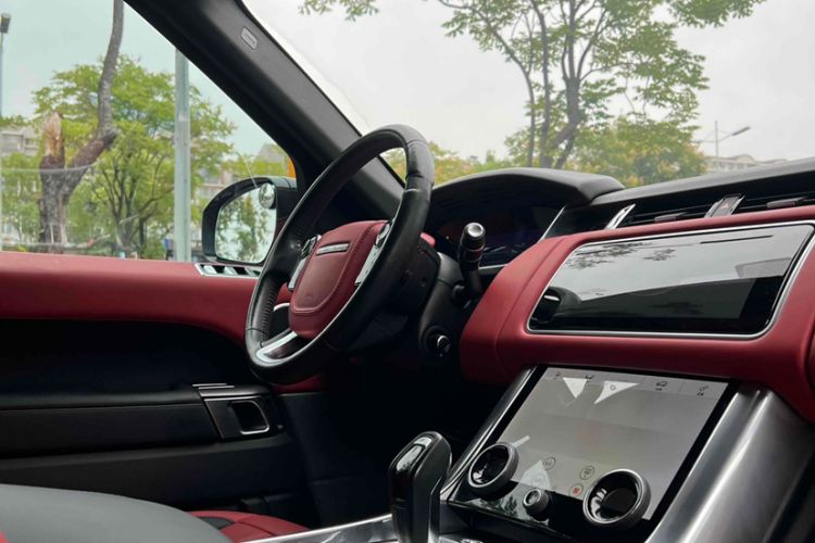 Used Land Rover Range Sport 
