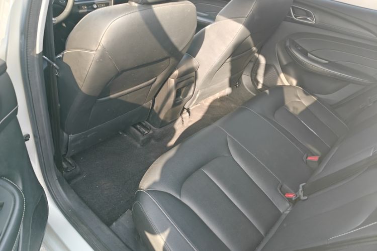 Used BYD Song Pro New Energy 2019 DM 1.5T Four-Wheel Drive Performance Edition Deluxe Model