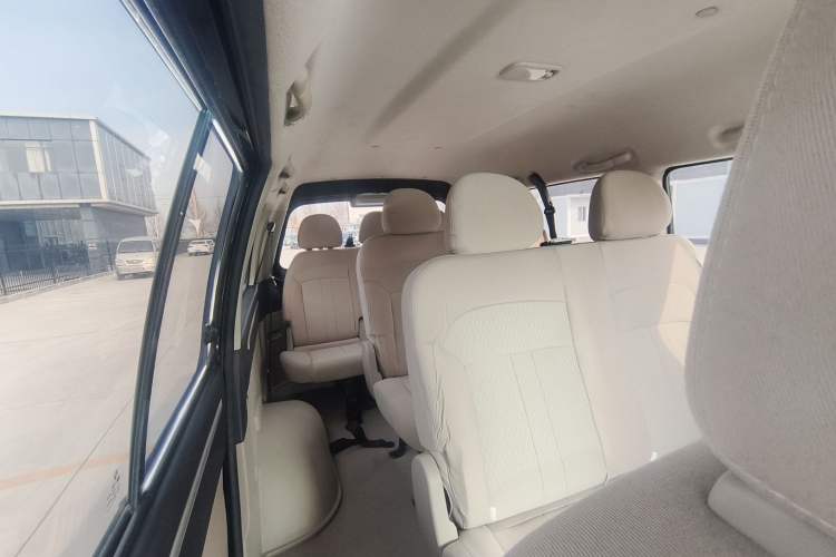 Used FORTHING Lingzhi 2020 M5L 1.6L Base Model 9 Seats