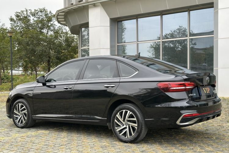 Used Volkswagen Lavida 2023 300TSI DSG Starry Full-Comfort Edition