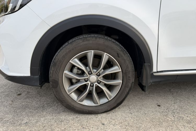 Used Roewe RX5 2023 PLUS 330TGI Automatic Trendsetting Smart Edition Exterior 8