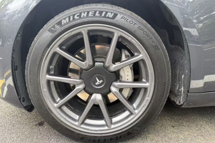 Used Tesla Model 3 2019 Standard Range Rear-Drive Upgraded Version Exterior 1