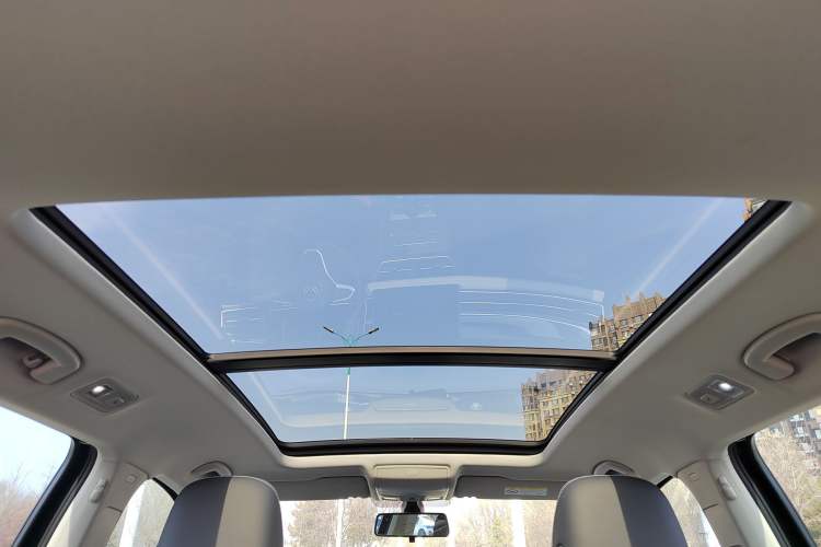 Used Volkswagen Tiguan L 2024 300TSI Automatic Two-Wheel Drive Smart Edition Interior 7