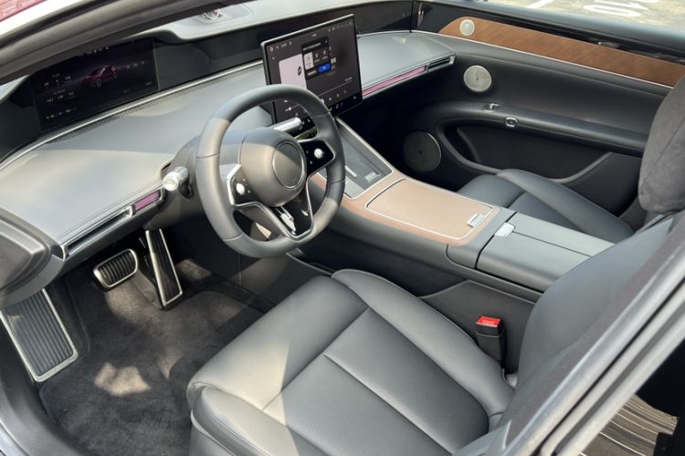 Used Hima Stelato S9 2024 All-Electric Max Rear-Drive Long-Range Version