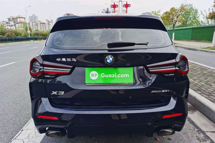 Used BMW X3 2023 Restyled xDrive30i Leading Edition M Night Sky Package Exterior 4