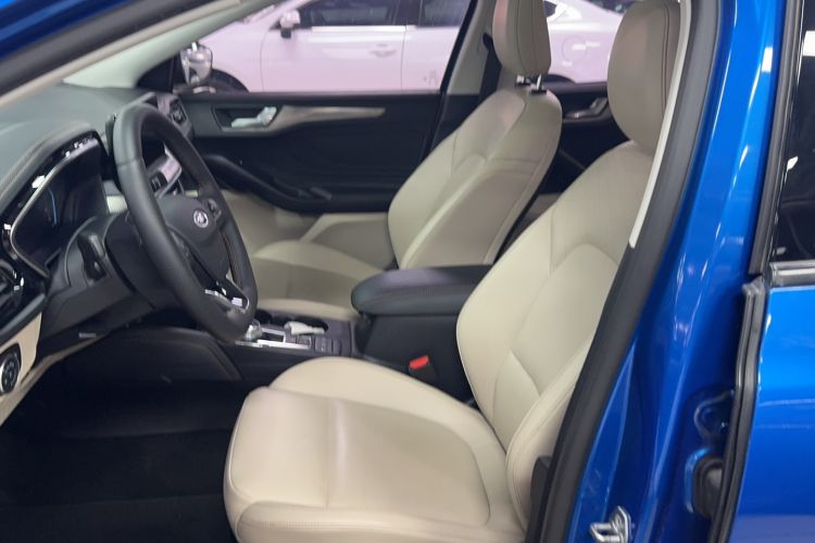 Used Ford Focus 2021 Sedan EcoBoost 180 Automatic Trendy Model
