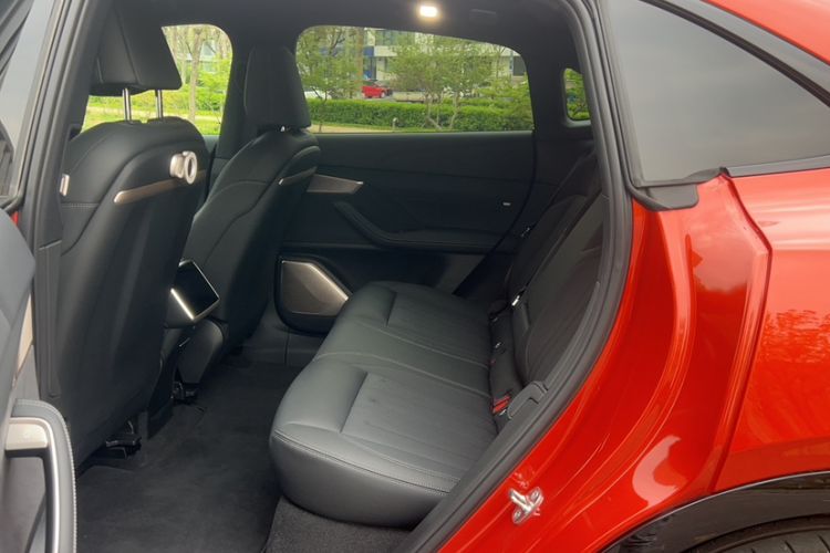 Used ONVO L60 2024 60 kWh Rear-Drive Version Interior 3