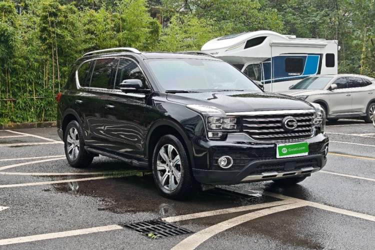 Used GAC Trumpchi GS7 2017 320T Two-Wheel-Drive Luxury Smart Connectivity Model
